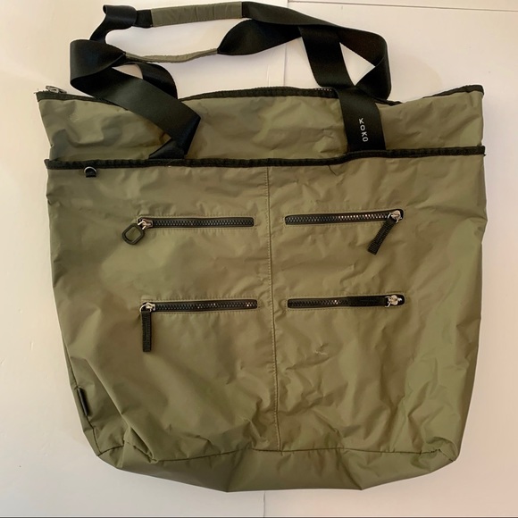 KOKO Large Zip Tote - Picture 2 of 12